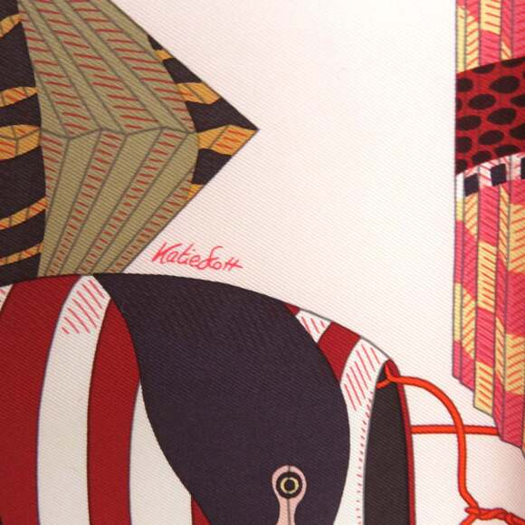 HERMES Authentic Cream Silk Scarf - Picture 3 of 6